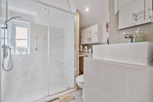 Photo 16- click for photo gallery